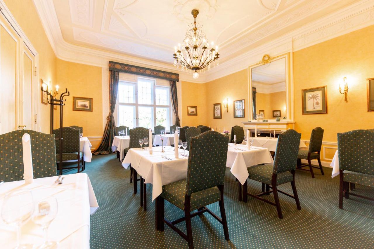 Schlosshotel Villa Westerberge Ашерслебен Екстериор снимка